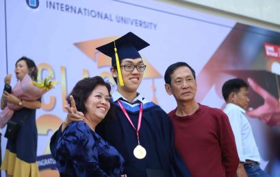 Nearly 1,000 new BA and BSc graduates and Masters graduated  from International University in 2019