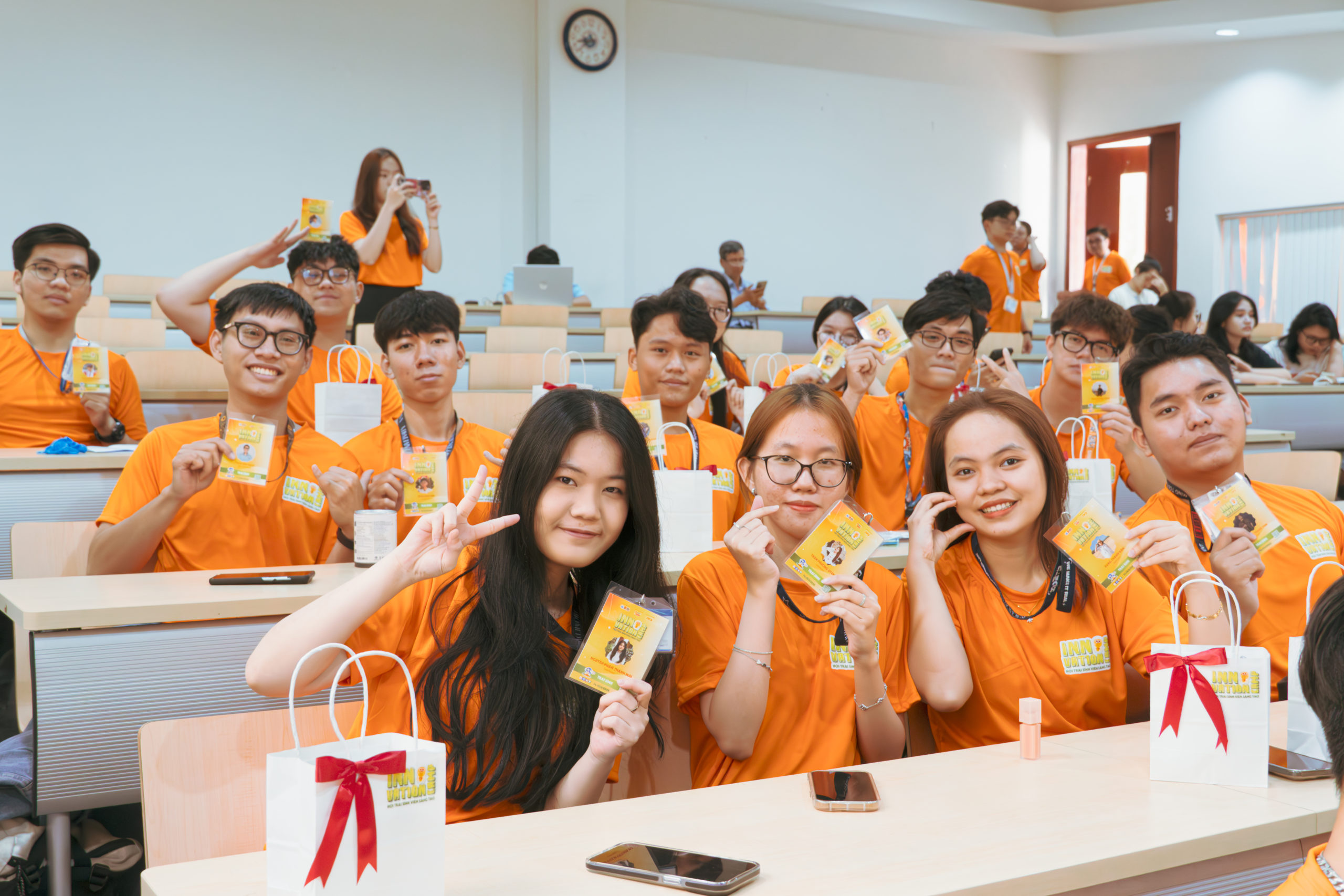 TRƯỜNG ĐH QUỐC TẾ TỔ CHỨC INNOVATION CAMP 2025 – HÀNH TRÌNH XÂY DỰNG ĐẠI HỌC XANH – HIỆN ĐẠI – SÁNG TẠO