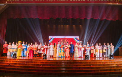TRƯỜNG ĐẠI HỌC QUỐC TẾ VINH DANH VẺ ĐẸP ÁO DÀI CÙNG  “MISTER & MISS ÁO DÀI 2025 – GẤM HOA HỒN VIỆT”