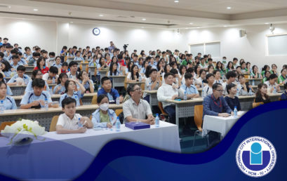 PUBLIC TALK 2025 KICKS OFF WITH THE TOPIC “THE ROLE OF MARKETING IN THE DIGITAL ENVIRONMENT”