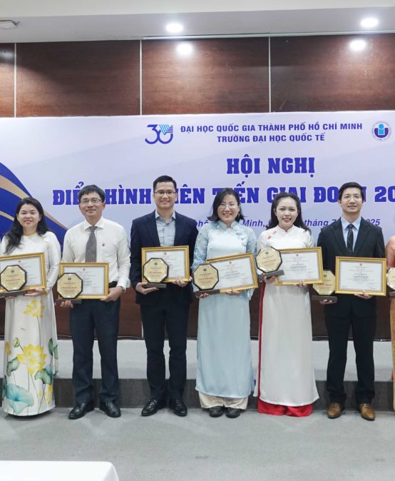 5 TẬP THỂ VÀ 11 CÁ NHÂN NHẬN DANH HIỆU ĐIỂN HÌNH TIÊN TIẾN GIAI ĐOẠN 2020-2025