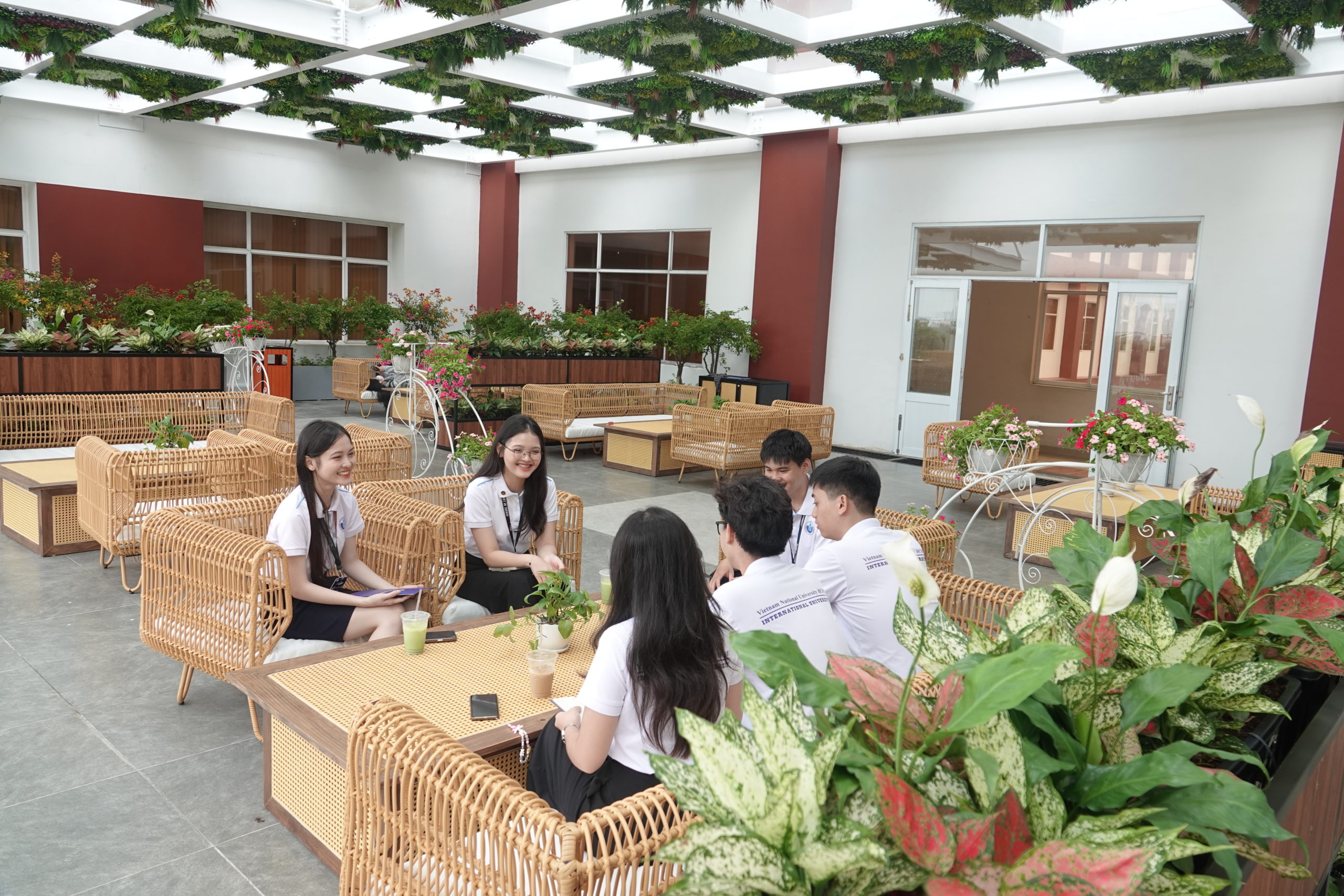 TRƯỜNG ĐẠI HỌC QUỐC TẾ CÔNG BỐ ĐIỂM SÀN XÉT TUYỂN TỪ 15-24