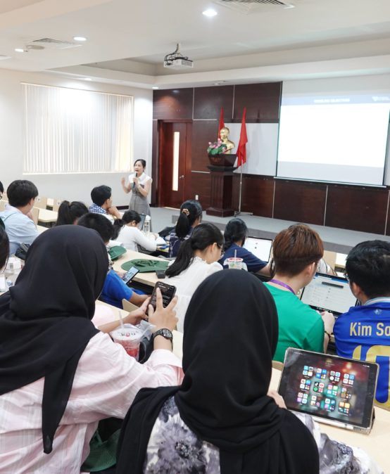 76 SINH VIÊN ASEAN THAM GIA TRẠI HÈ AUN-VNUHCM SUMMER PROGRAM 2025 ĐẾN TRƯỜNG ĐH QUỐC TẾ