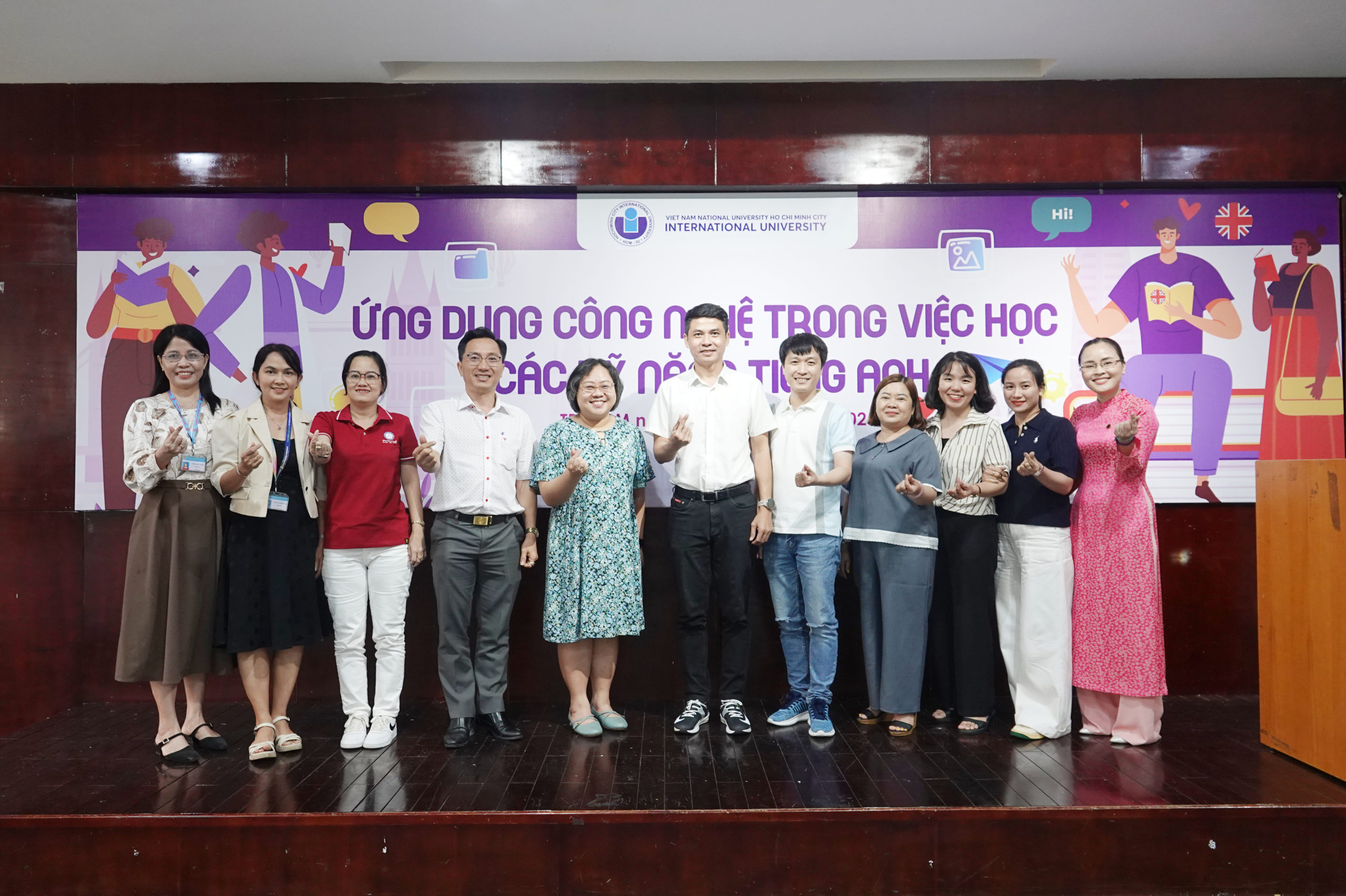 BÀI GIẢNG ĐẠI CHÚNG THÁNG 10: ỨNG DỤNG CÔNG NGHỆ TRONG VIỆC HỌC CÁC KỸ NĂNG TIẾNG ANH BÀI GIẢNG ĐẠI CHÚNG THÁNG 10: ỨNG DỤNG CÔNG NGHỆ TRONG VIỆC HỌC CÁC KỸ NĂNG TIẾNG ANH