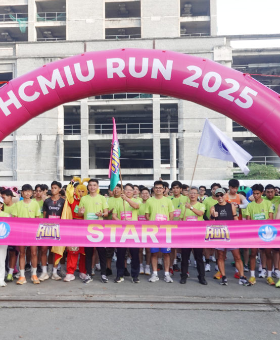 GIÁO SƯ TỪNG LÀM VIỆC TẠI NASA THAM GIA GIẢI CHẠY HCMC IU RUN 2025