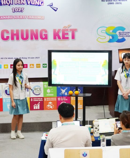 TRƯỜNG ĐẠI HỌC QUỐC TẾ GHI DẤU ẤN VỚI GIẢI THƯỞNG RCE AWARDS 2025