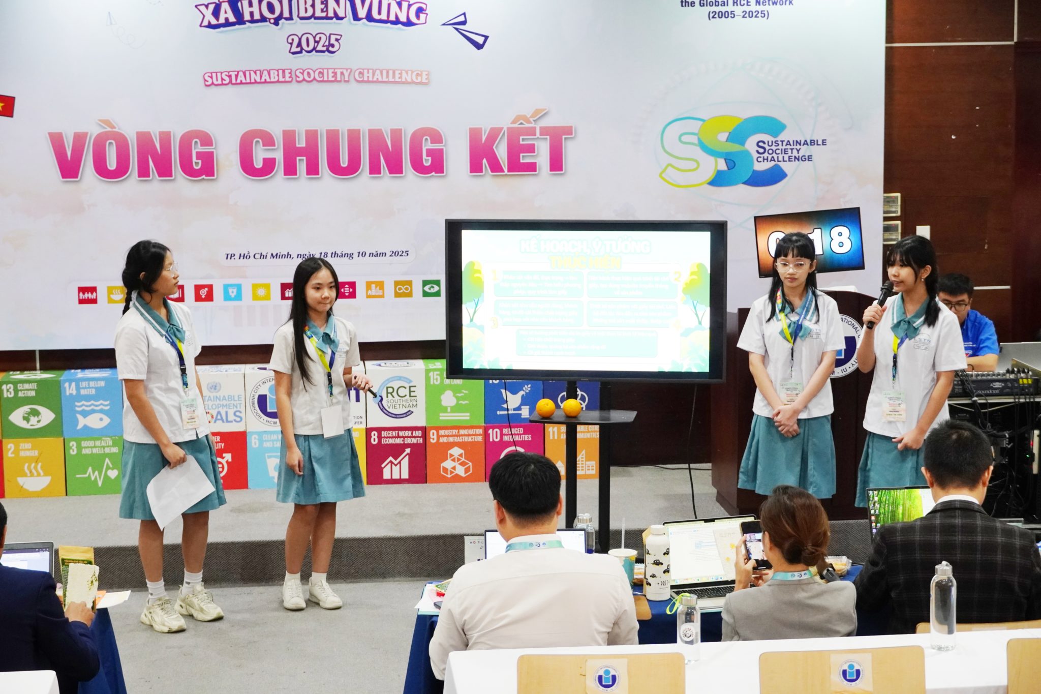 TRƯỜNG ĐẠI HỌC QUỐC TẾ GHI DẤU ẤN VỚI GIẢI THƯỞNG RCE AWARDS 2025