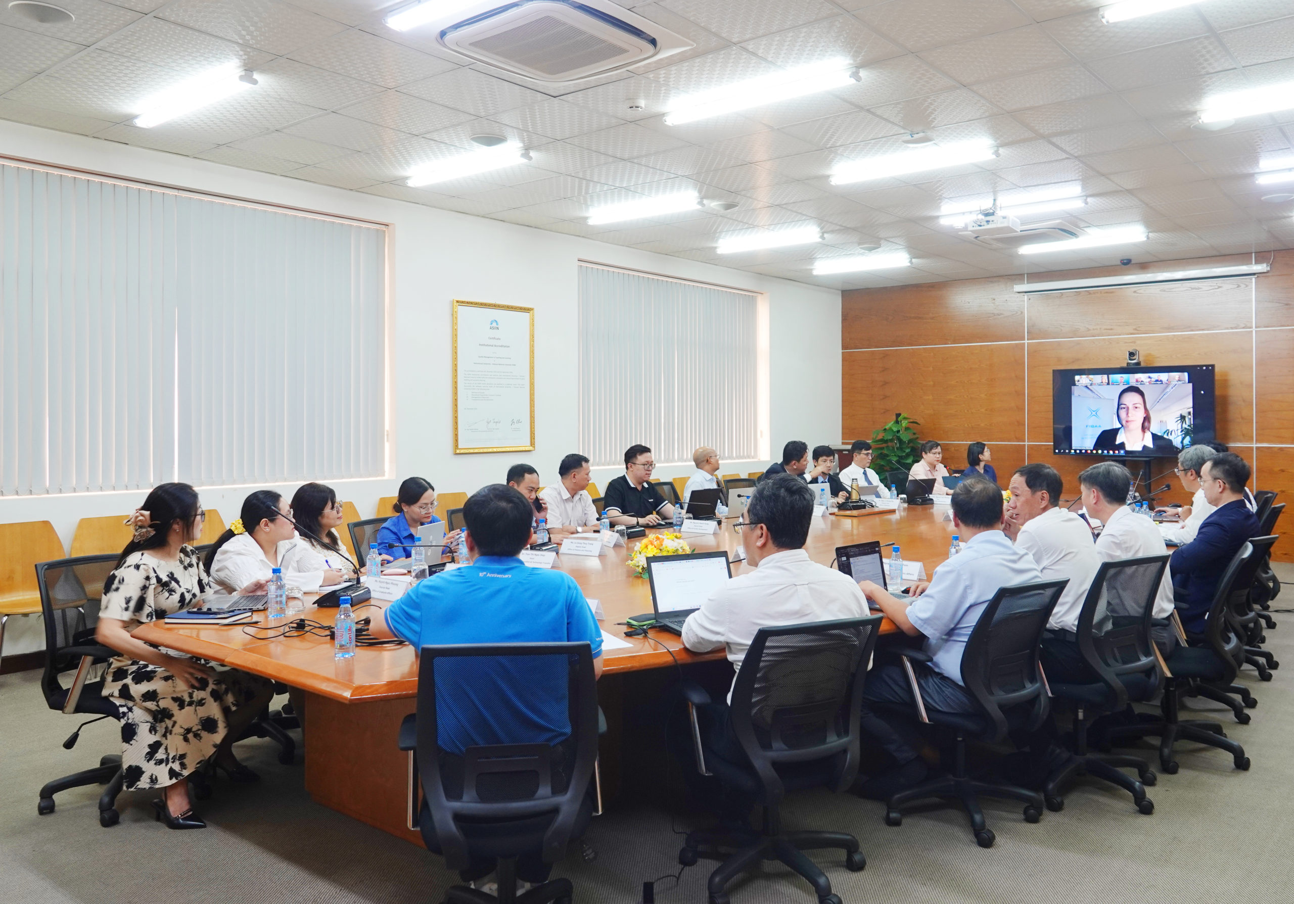 TRƯỜNG ĐH QUỐC TẾ TỔ CHỨC THÀNH CÔNG ĐỢT KIỂM ĐỊNH TRỰC TUYẾN  THEO CHUẨN FIBAA 03 CHƯƠNG TRÌNH ĐÀO TẠO