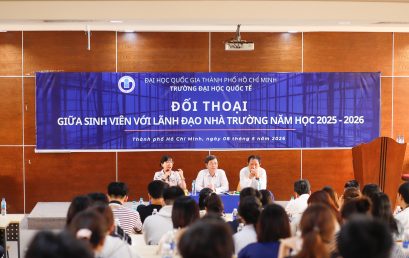Đối thoại giữa sinh viên với lãnh đạo nhà trường năm học 2025-2026