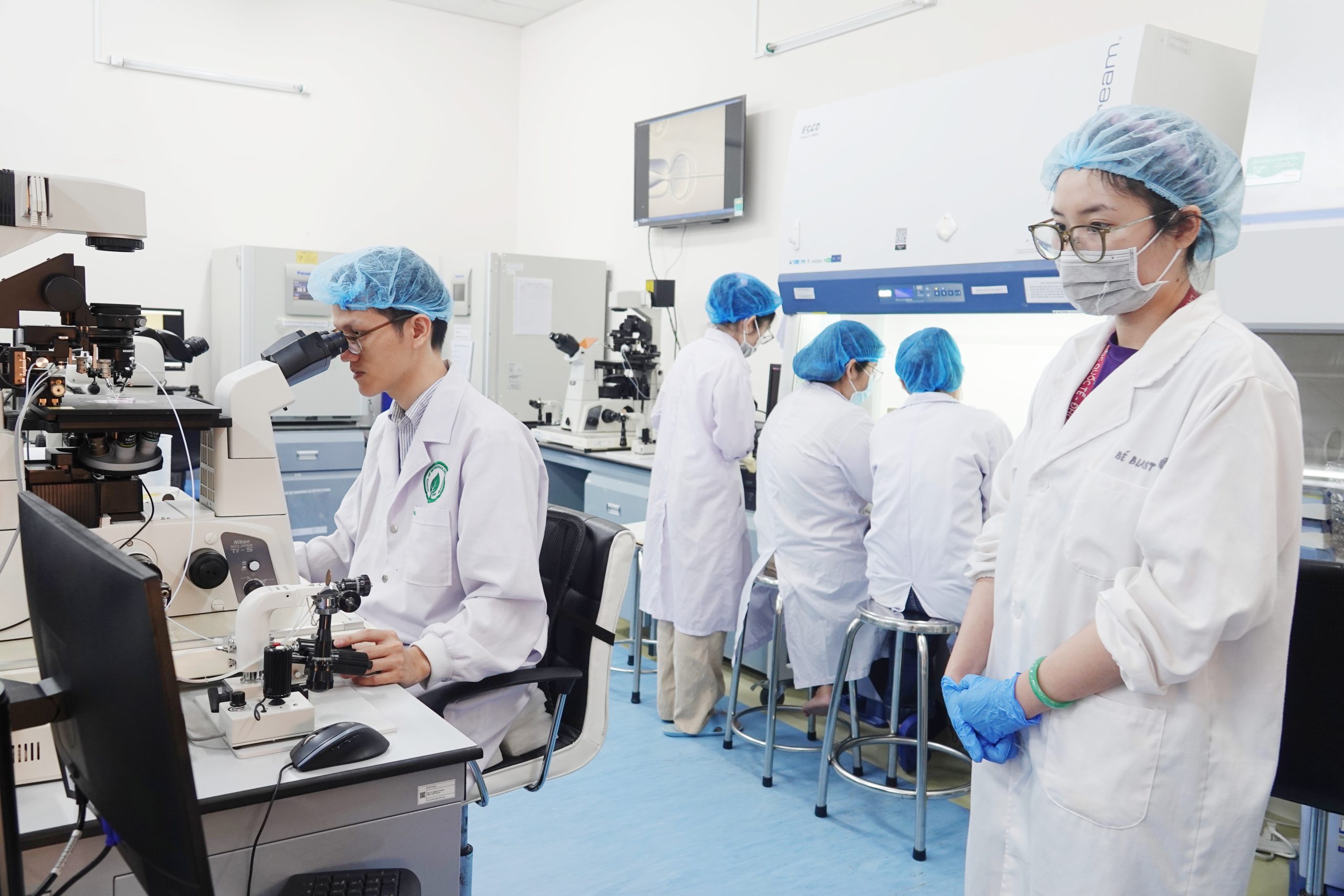 ĐHQG TPHCM CHI CHO NGƯỜI HỌC SAU ĐẠI HỌC TỐI ĐA 560 TRIỆU: KHÔNG ĐƠN THUẦN LÀ HỖ TRỢ VỀ TÀI CHÍNH