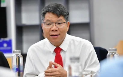 PGS.TS LÊ VĂN THĂNG LÀM HIỆU TRƯỞNG TRƯỜNG ĐẠI HỌC QUỐC TẾ